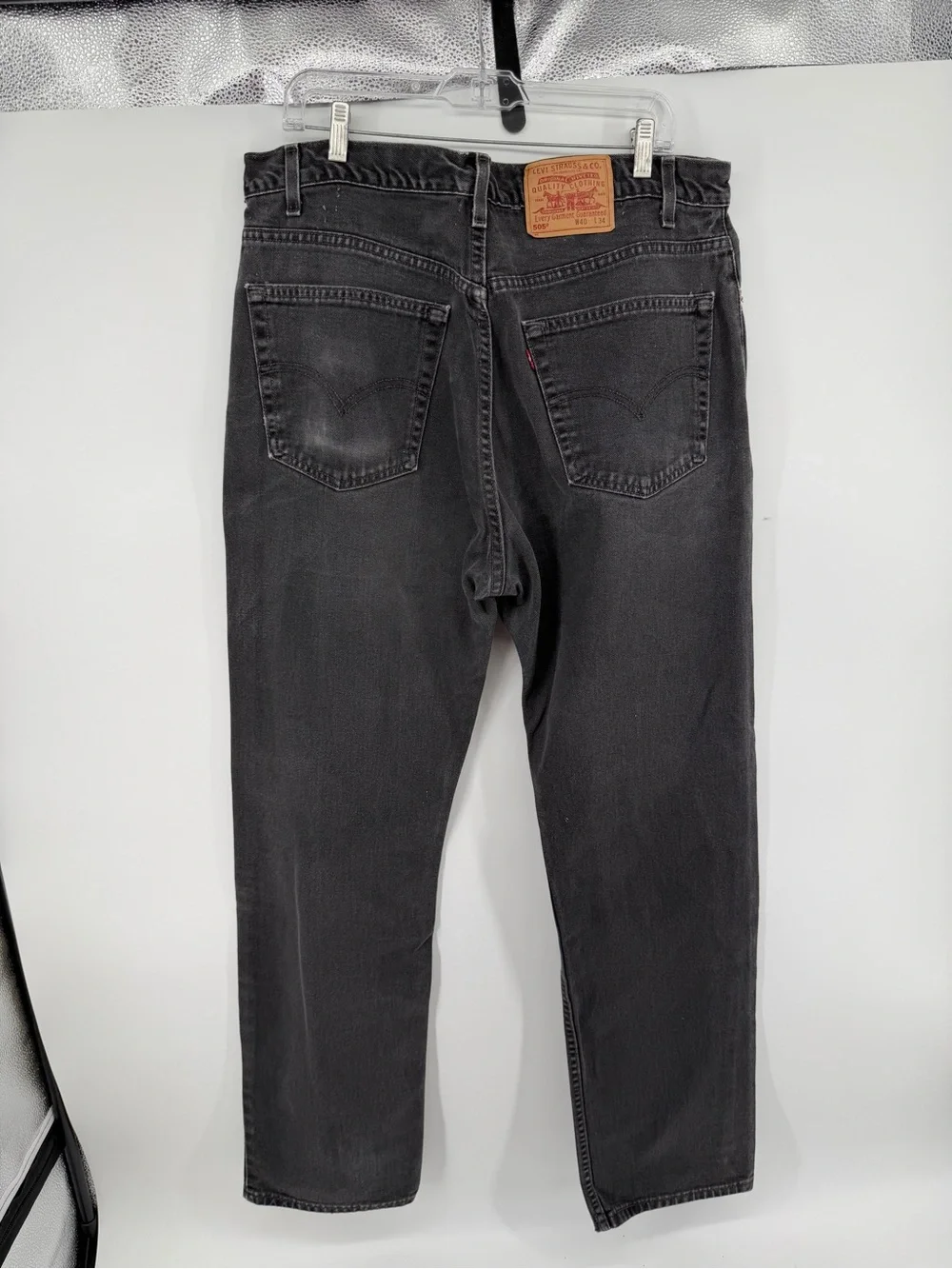 VTG USA Levi's 505 Workwear Streetwear Grunge Faded Black Jeans Sz40x34